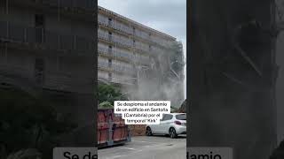 🔴 El andamio de un edificio en Santoña se desploma por el temporal Kirk sin causar heridos 🚀