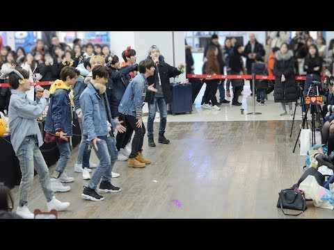 180128 스트레이 키즈 Stray Kids _ 어린 날개 Young Wings _ 스탠딩 Live _ 전체직캠 _ 팬사인회 _ 코엑스