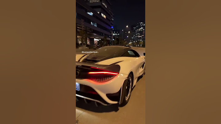 asked me to wait for him for a minute 😝 #car #mclaren #hypercar #trending #shorts #youtubeshorts