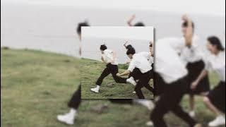 Download lagu with us - the wind ( sped up )