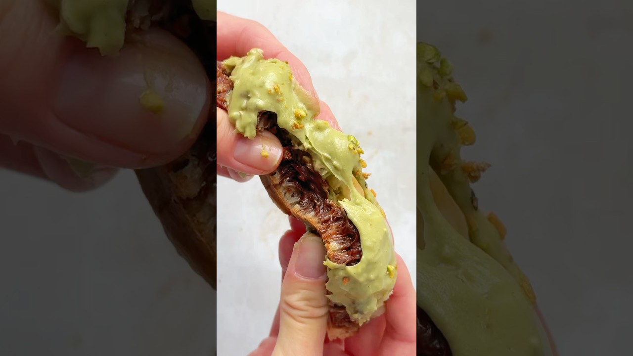 Dubai Chocolate Crumpets - the ultimate gooey treat!