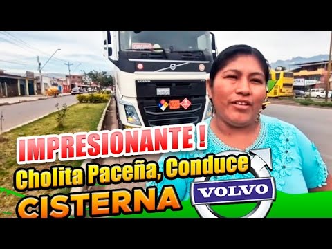 LA CHOLITA DEL VOLANTE \