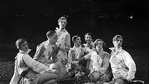 The Bright Young Things, The Sitwells and Weston H...