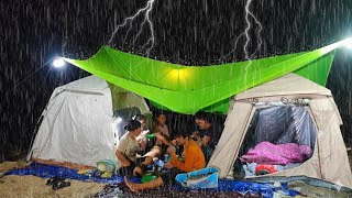 Camping hujan deras rame rame dipinggir sungai angin kencang disertai petir air sungai naik \u0026 pulang