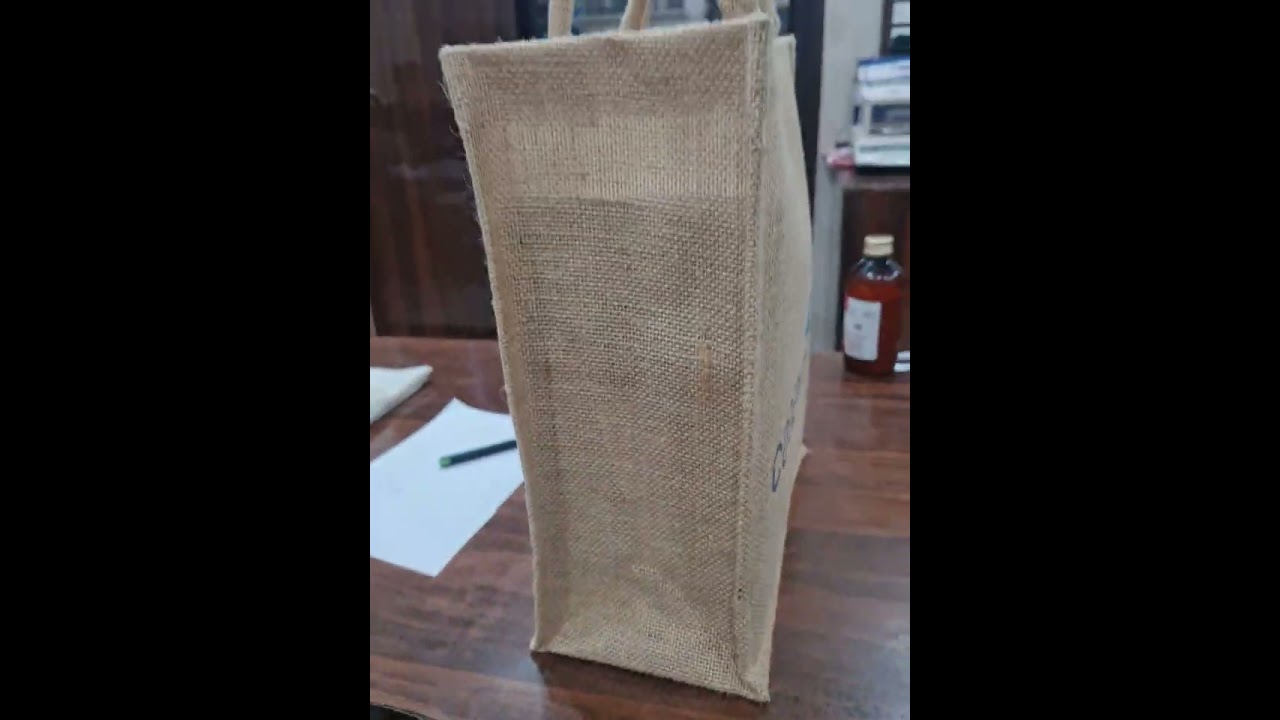 Jute carry Bags | Available on IndiaMART