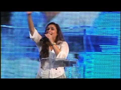 CANTORA CRISTIANE PRSIONEIRO AO VIVO