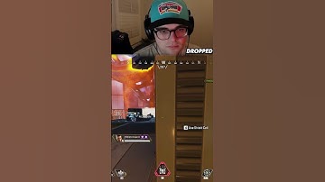 That Conduit Just Accidentally OUTPLAYED Dropped 🤣 - Apex Legends