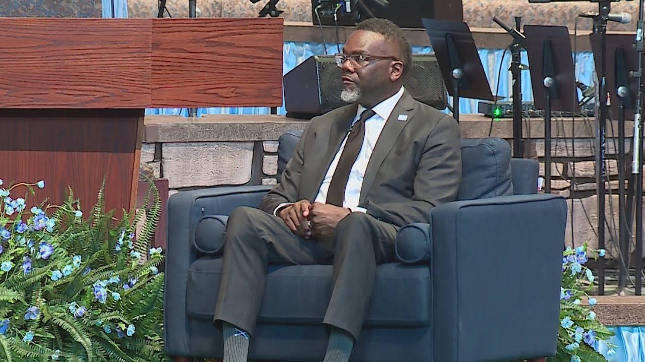 DOJ investigates racially motivated hiring in Johnson administration — WGN Evening News