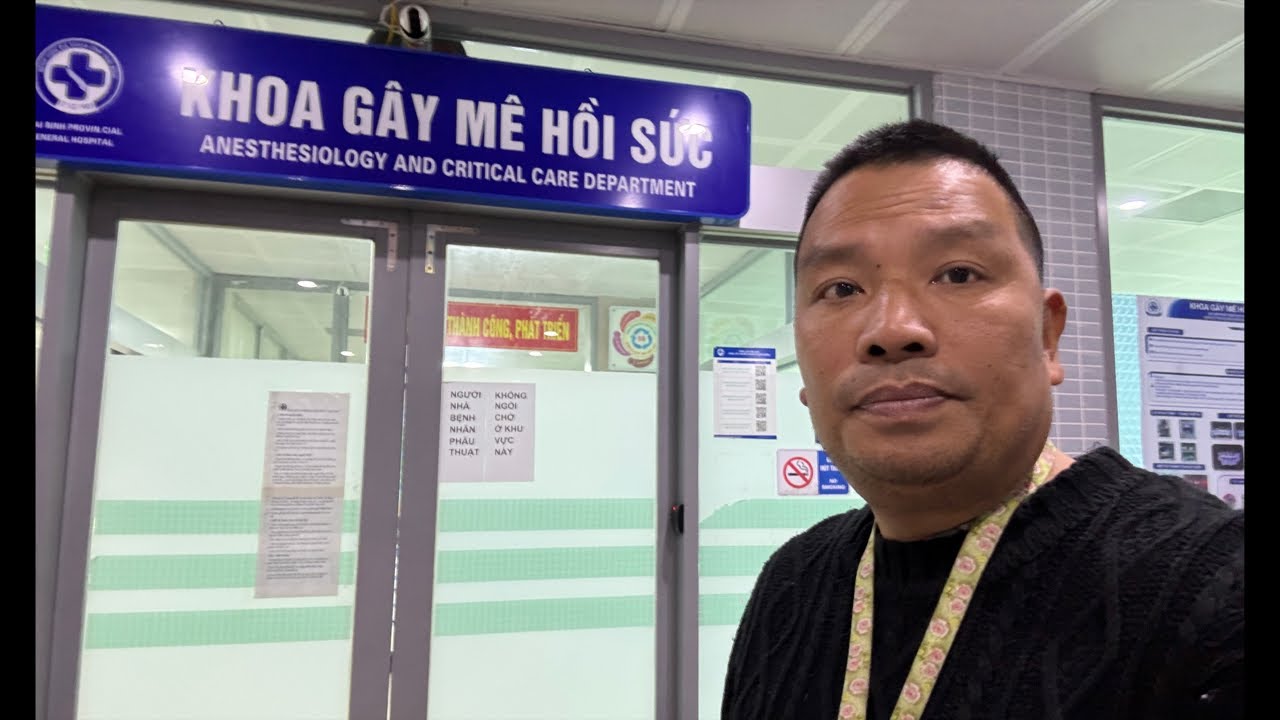 Đang bệnh viện vào thăm chị Trâm