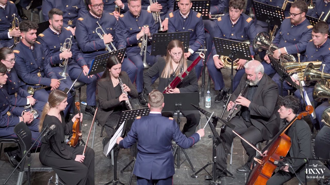 [4K] IN MISERICORDIA DIVES | AM BONDAD | Desde triana