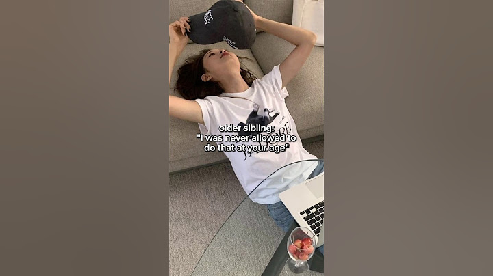 Older sibling: I was never allowed to do that at your age 😸😂🌷🎀 #siblings #brother #youtube #shorts