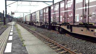 EF65-1077　貨物　八十場駅通過