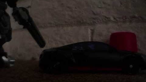 transformers rotf stop motion: sideways vs sideswipe