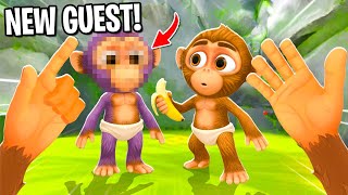 My BABY MONKEY gets a NEW MYSTERY GUEST! (I Am Monkey VR)