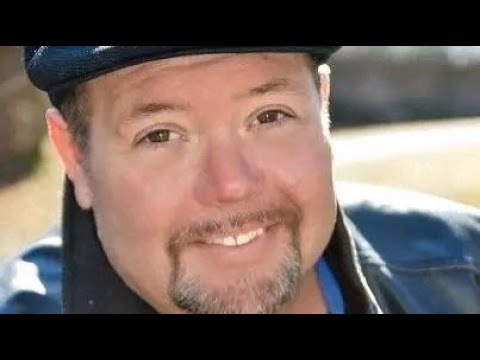 Daniel Hawthorne- Author -The Giant Me