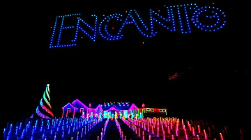 Best of Encanto Christmas Light Show Featuring 300 Drones!