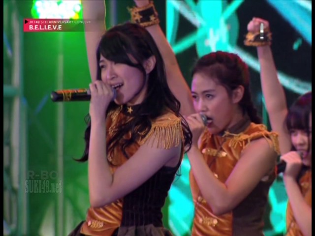 [1080p] JKT48 - Medley Scrap & Build + Korogaru Ishi ni Nare @ JKT48 5th Anniv Concert BELIEVE = class=