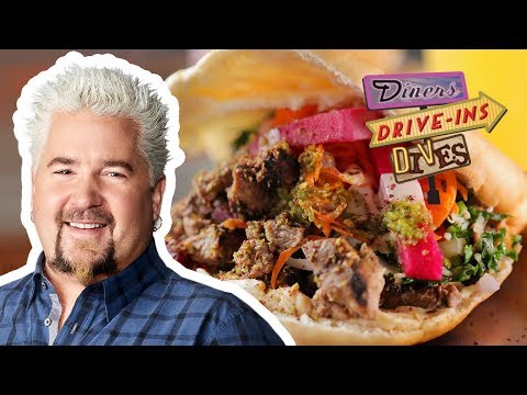 steak-shawarma-pita-on-#ddd-with-guy-fieri-|-food-network