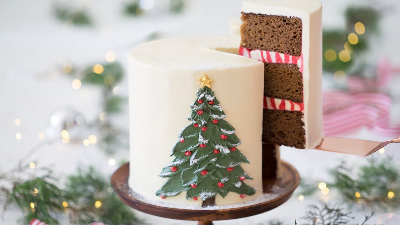 Christmas Tree Cake  The Bewitchin' Kitchen