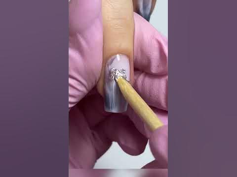Цветные базы это плохо?!🤔 #красивыйманикюр #верхниеформы - YouTube