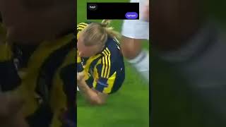 Inanilmaz Bir Savunma Oyuncusu Gibi Çe