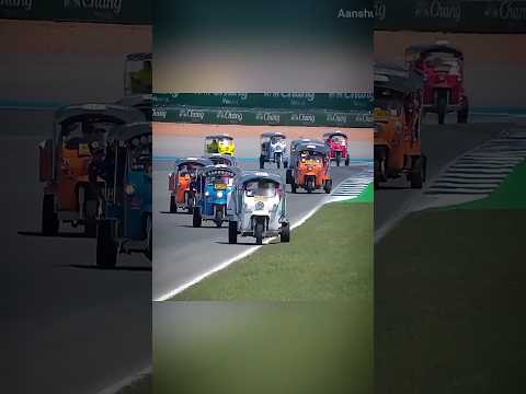tuktuk race 😱🤔😱 #trending #facts #viralvideo