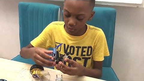 Jason builds a remote controlled robot with his wireless PS2 controller