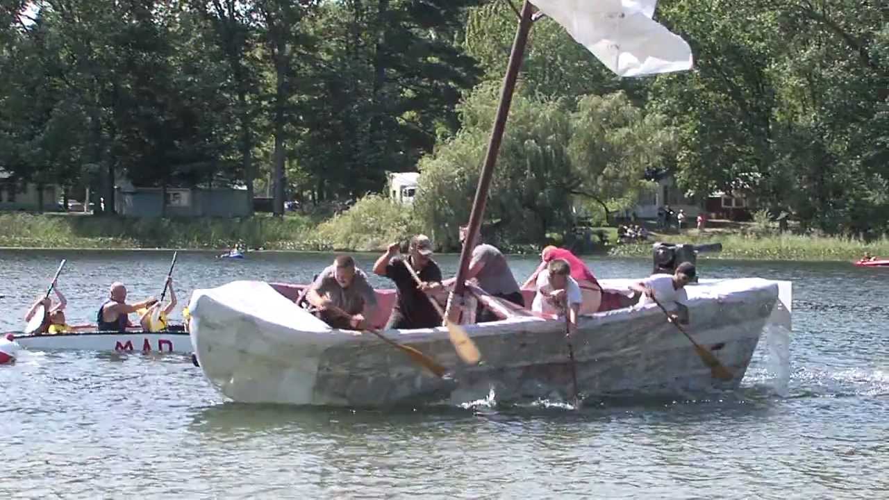 2012 Cardboard Boat Race, Brethren Michigan - YouTube