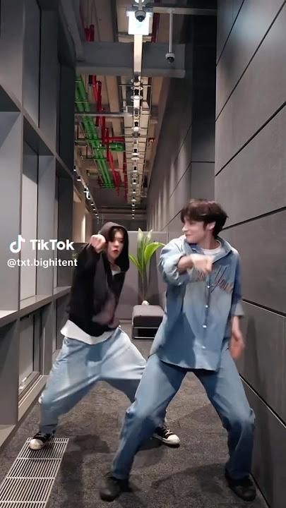 Watch me (Whip/ nae nae)|| Yeonjun & Kai TXT tik tok😂😎🩵 #shorts #tomorrow_x_together #moa #viral