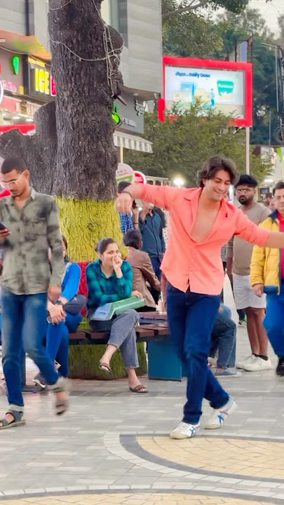 Kuch jyada hi Sharmila hai 😂 #dance #mdskingtarunn #tarunnamdevdance #shorts