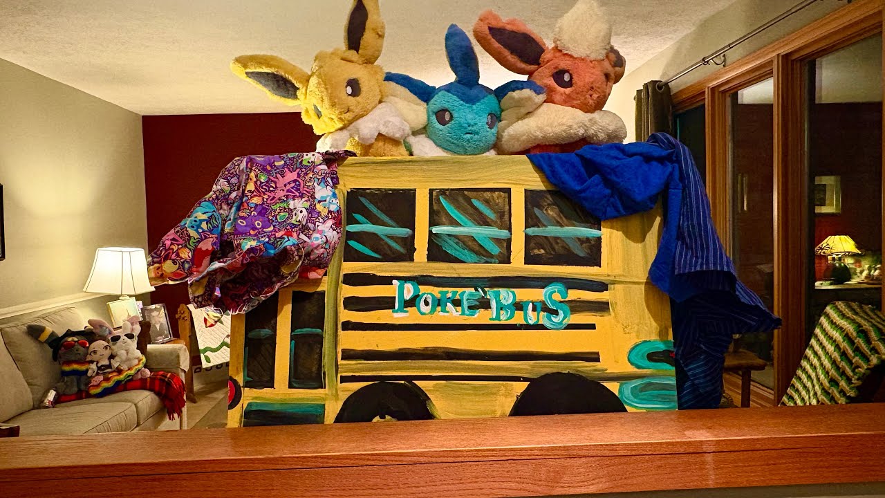 The Eevee Band Sings: We Like To Party Vs. Take It Off (Pokemon Puppetry)