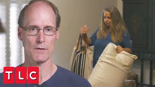 Kim Has Been Sleeping on the Couch | Welcome to Plathville