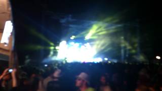Tiesto & Dyro Vs Krewella - Alive In Paradise
