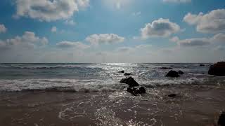 Sunlit Mediterranean Waves | 10-Minute Ocean Visual Pause