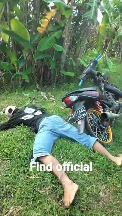 viral!! seorang pemuda mengalami kecelakaan ternyata ???#shorts
