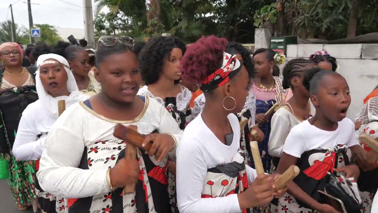 ERIC & LAIKA MANZARAKA