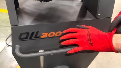 👉 OIL 300 by Coynco – Heavy-Duty Oil & Swarf Extraction | CNC Workshop Case Study