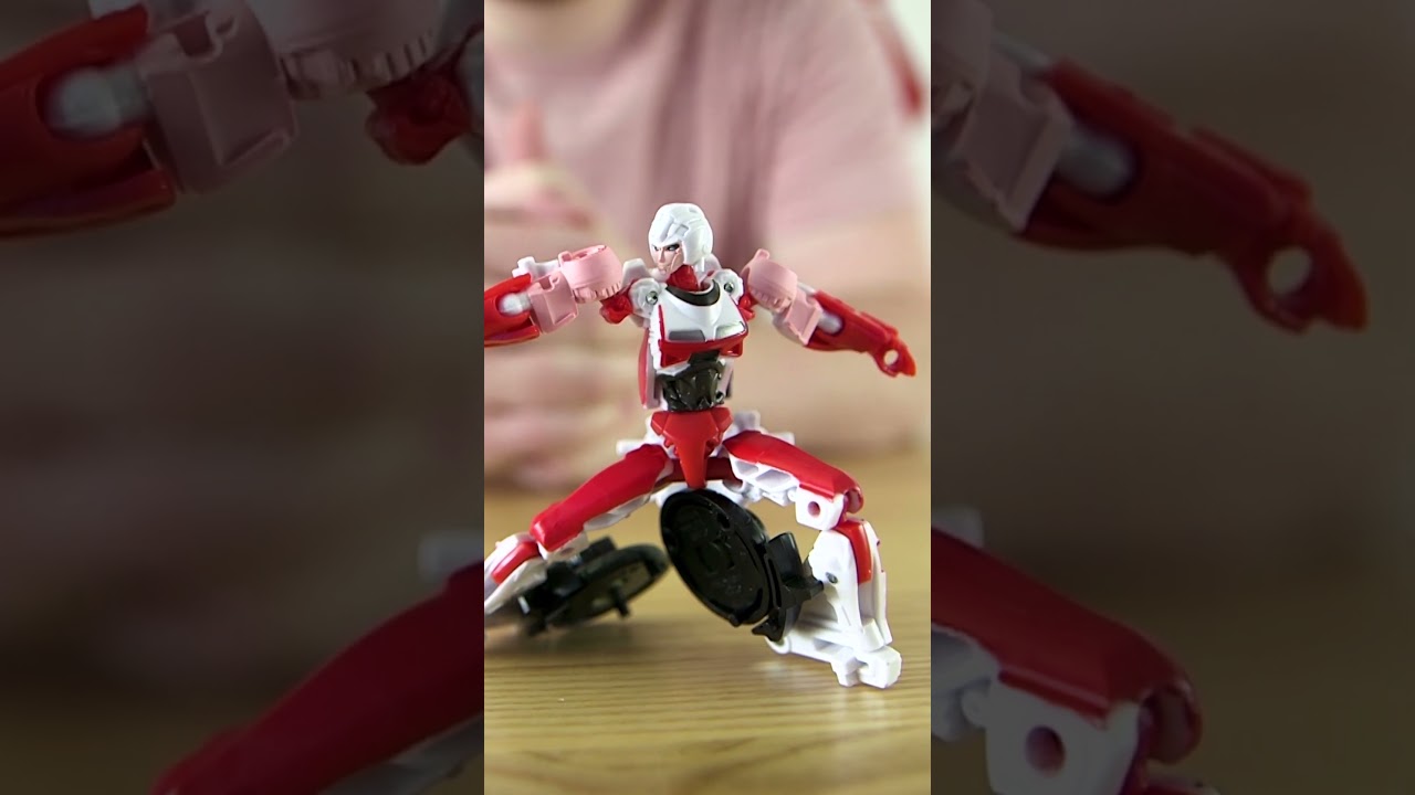 Arcee kinda 🥵🥵 