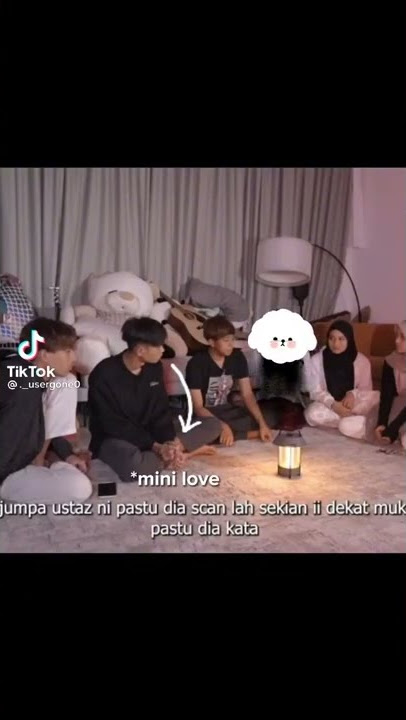 rahim buat mini love untuk Marsya comelnya 😍