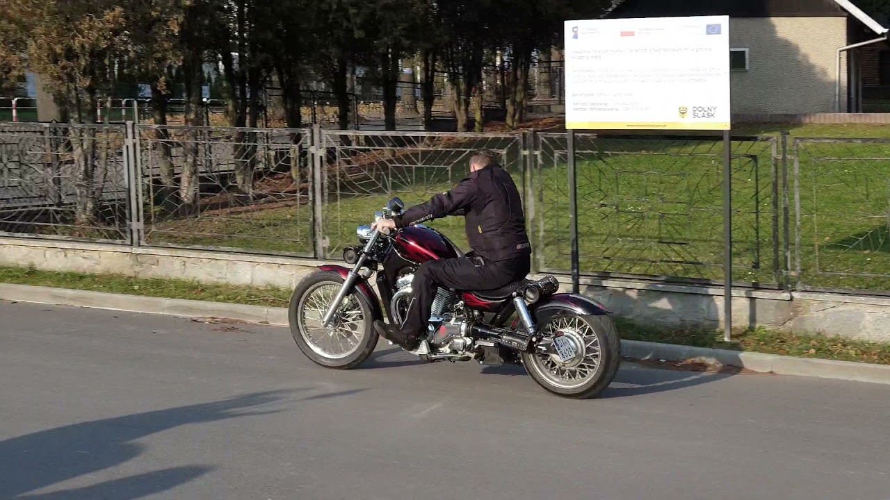 Suzuki Intruder bobber