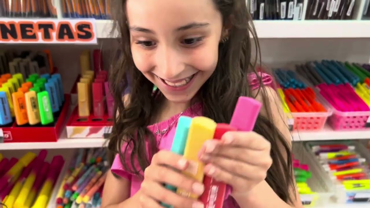 Comprando nosso material escolar 2026