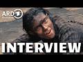 SCHWARZES GOLD Interview mit Harriet Herbig-Matten, Tom Wlaschiha, Aaron Hilmer am Filmset der Serie