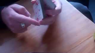 One-handed Riffle Shuffle Tutorial