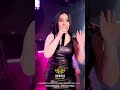 هيا مني مضغوطة طلعت وحده ش