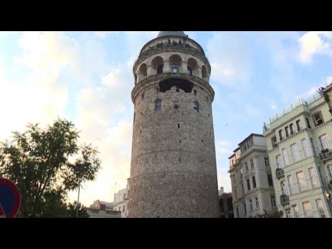 Turkish Daredevil Jumps From Istanbul S Galata Tower