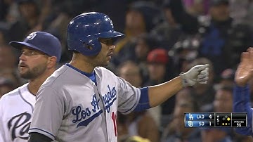 LAD@SD: Ethier hits an RBI single to right field