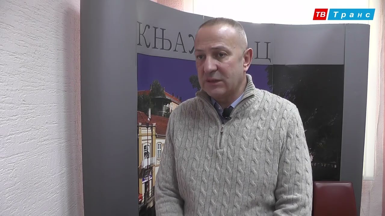 Председник општине Књажевац потписао уговор за рехабилитацију пута до и кроз Ћуштицу