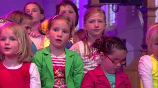 Video thumbnail of "Nederland Zingt: De Here zegent jou"