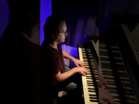 Alexander Gretchaninov- Bagatela op 15 n°6  Recordações (Fernando Müller, piano)