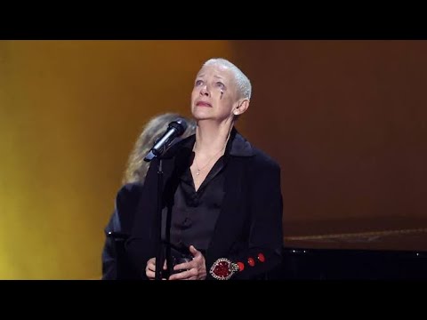 Annie Lennox Honors Sinead O'Connor at Grammys